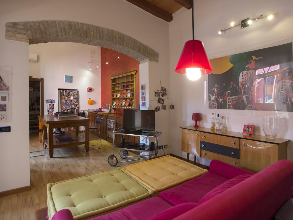 Casa Isotta Bed & Breakfast Quartu SantʼElena Exterior foto