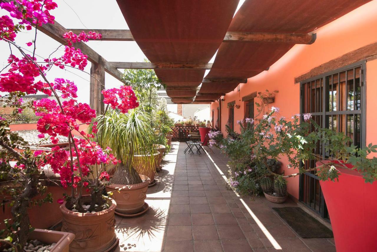 Casa Isotta Bed & Breakfast Quartu SantʼElena Exterior foto